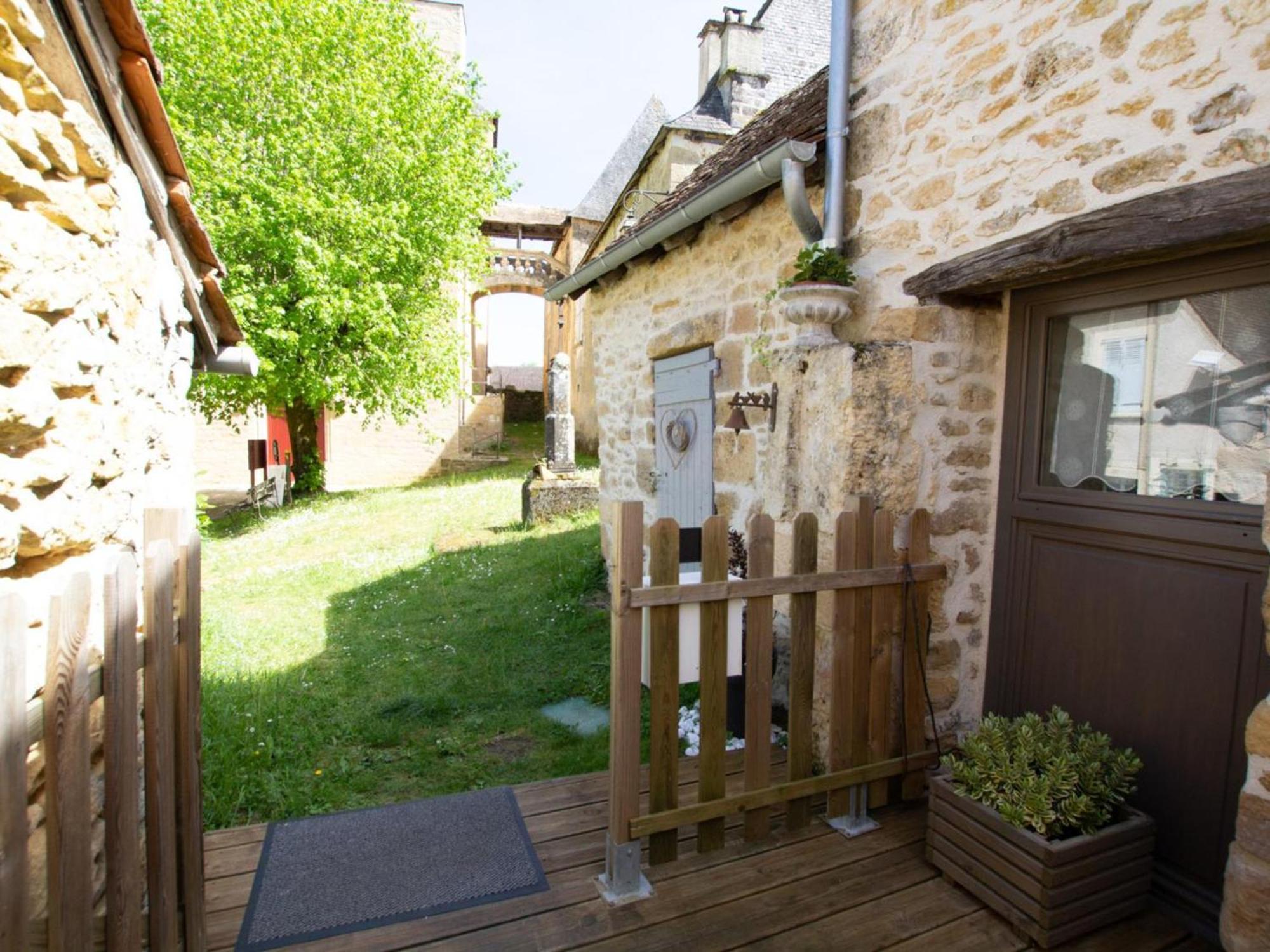 Chaleureuse Escapade Perigourdine Avec Terrasse Et Mezzanine - Fr-1-616-419 Villa Auriac-du-Perigord Exterior photo